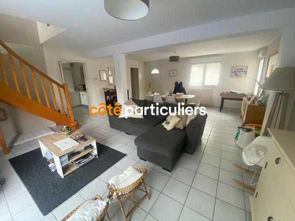 Vente Maison143 m² - 7 Pièces - LES HERBIERS (85500)