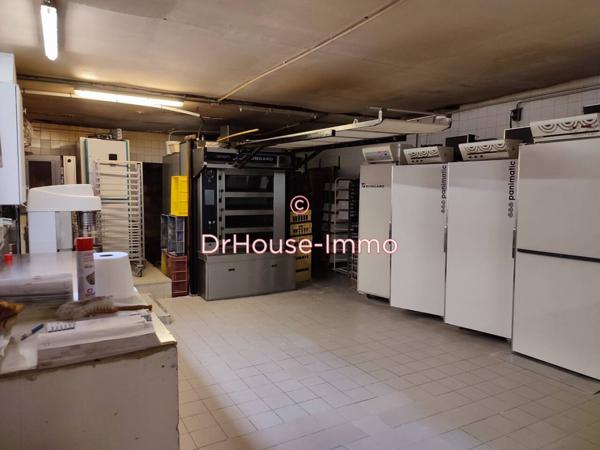 Commerce à vendre 4 pièces de 156 m²