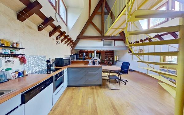 Appartement à vendre    5 pièces • 132 m2 Lyon 5