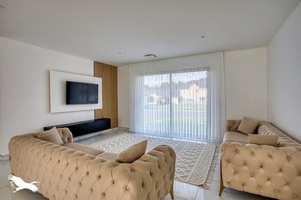 Maison à vendre |  Saint-Pantaléon-de-Larche |  4 pièces | 124 m²