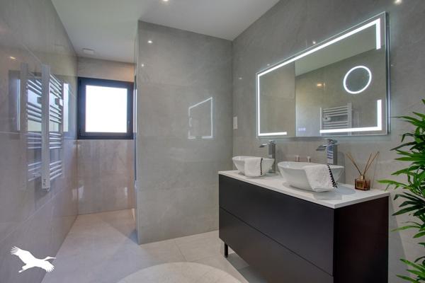 Maison à vendre |  Saint-Pantaléon-de-Larche |  4 pièces | 124 m²