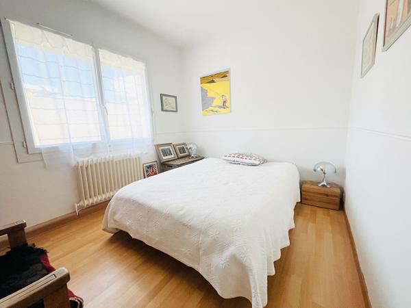47300 VILLENEUVE SUR LOT A Villeneuve-sur-Lot, magnifique maison de plain pied d'environ 134m²