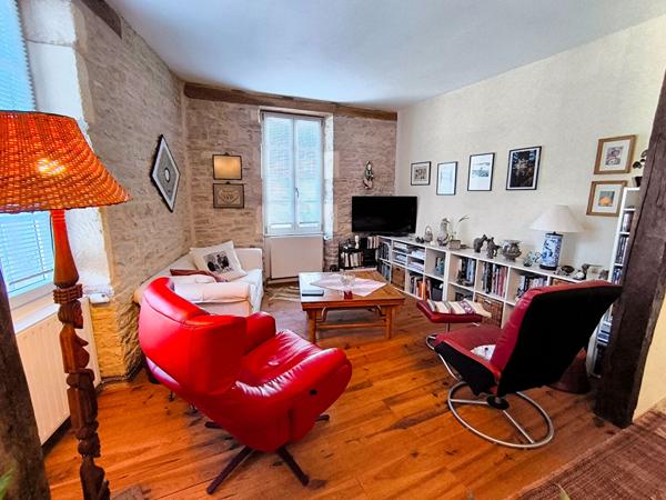 Maison bourgeoise de 214 m2 avec appartement indépendant