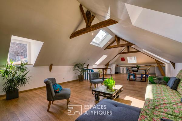 Duplex inversé dans un ancien bâtiment professionnel