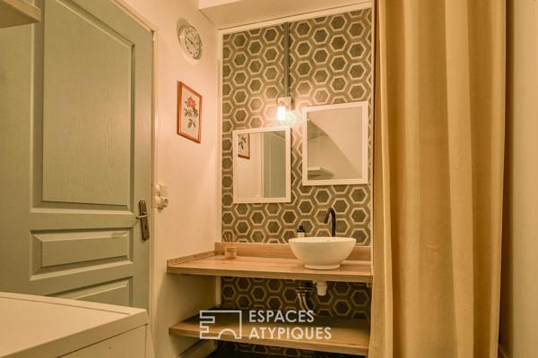 Duplex inversé dans un ancien bâtiment professionnel