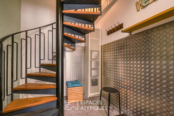 Duplex inversé dans un ancien bâtiment professionnel