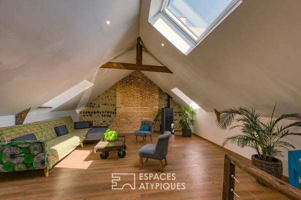 Duplex inversé dans un ancien bâtiment professionnel