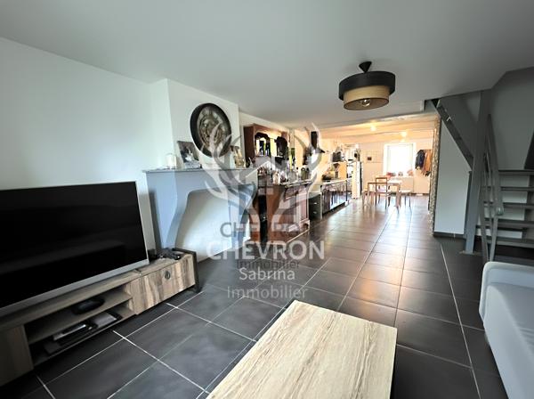 Dom-le-Mesnil (08160) Maison DOM LE MESNIL 4 Pièces 118 m²