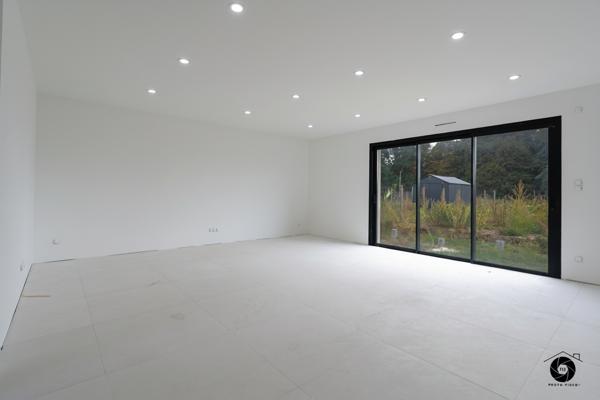 Maison neuve à MAZE de 128 m² 5 pièce(s)