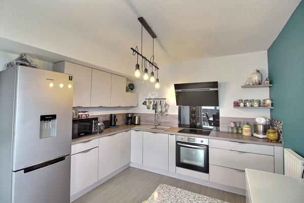 Appartement Chanteloup Les Vignes 3 pièce(s) 56,26 m2 €198 000 ** - Référence 957