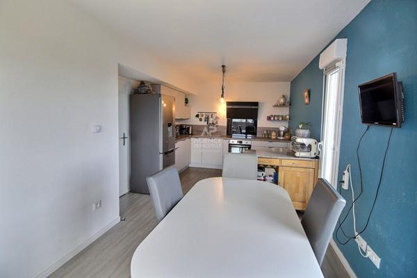 Appartement Chanteloup Les Vignes 3 pièce(s) 56,26 m2 €198 000 ** - Référence 957
