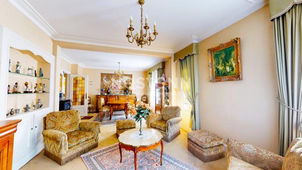 Entrée Etaples - Belle maison bourgeoise de 201 m² à fort potentiel