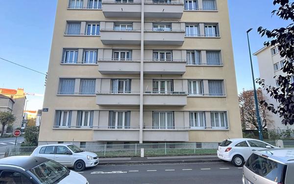 Appartement à louer    3 pièces •  Clermont-Ferrand