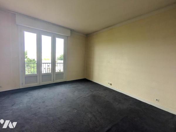 APPARTEMENT 2 PIECES - 1 CHAMBRE - STATIONNEMENT - CAVE - NANTES QUAI DE VERSAILLES 