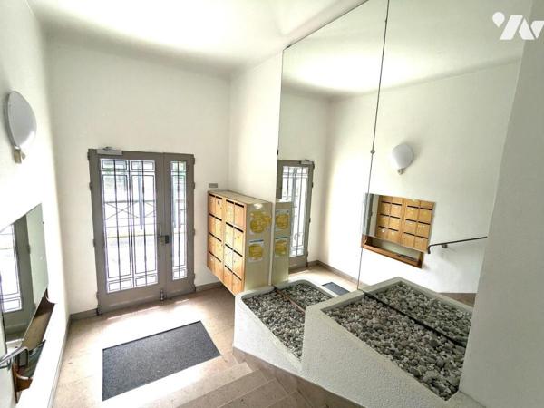 APPARTEMENT 2 PIECES - 1 CHAMBRE - STATIONNEMENT - CAVE - NANTES QUAI DE VERSAILLES 