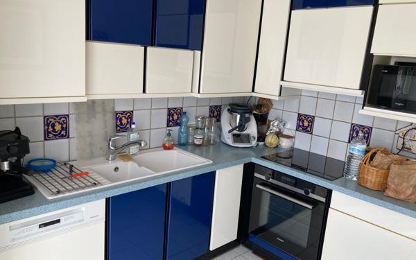 Appartement à vendre    5 pièces • 107 m2 Tours