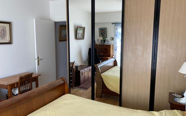 Appartement à vendre    5 pièces • 107 m2 Tours