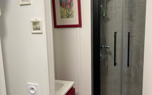 Appartement à vendre    5 pièces • 107 m2 Tours