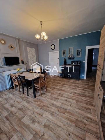 Spacieuse Maison de 204 m² avec grand garage, cour et dépendance