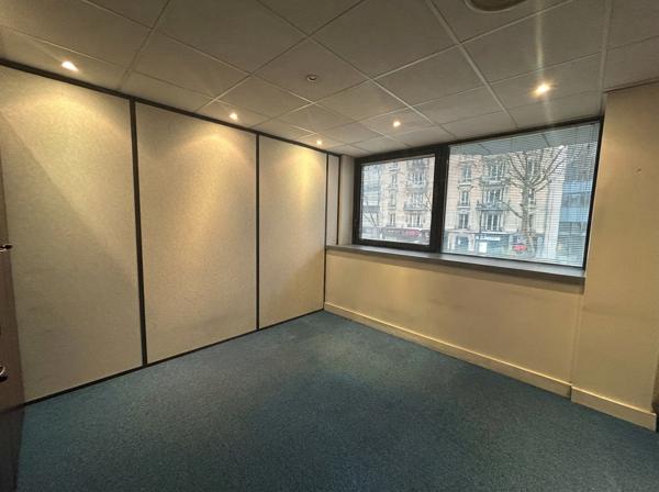 Bureau - 230 m²