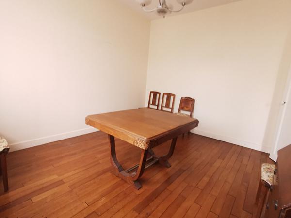 MAISON INDIVIDUELLE DES ANNÉES 30 - A RÉNOVER