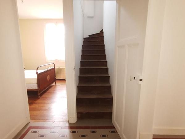 MAISON INDIVIDUELLE DES ANNÉES 30 - A RÉNOVER