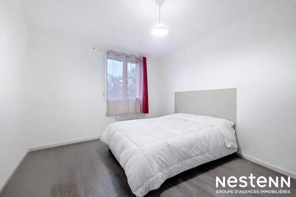 Maison de ville plain-pied - Castanet-Tolosan centre - 86m² + garage aménagé de 14m² - Jardin 450 m² - Garage - Calme - DPE C