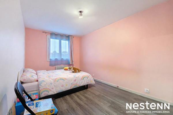 Maison de ville plain-pied - Castanet-Tolosan centre - 86m² + garage aménagé de 14m² - Jardin 450 m² - Garage - Calme - DPE C