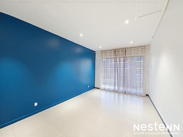 Maison de ville plain-pied - Castanet-Tolosan centre - 86m² + garage aménagé de 14m² - Jardin 450 m² - Garage - Calme - DPE C