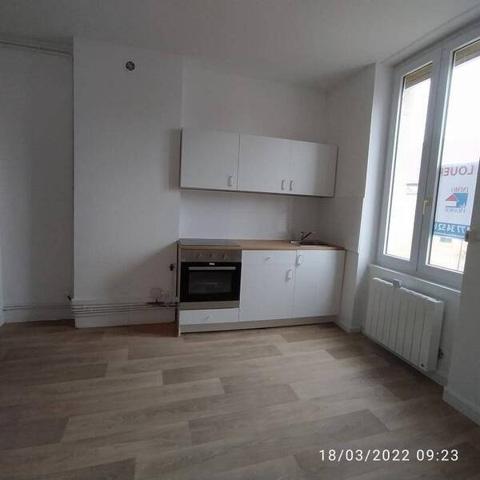 Appartement 2 pièces                                        - 42390 Villars Réf : 13352