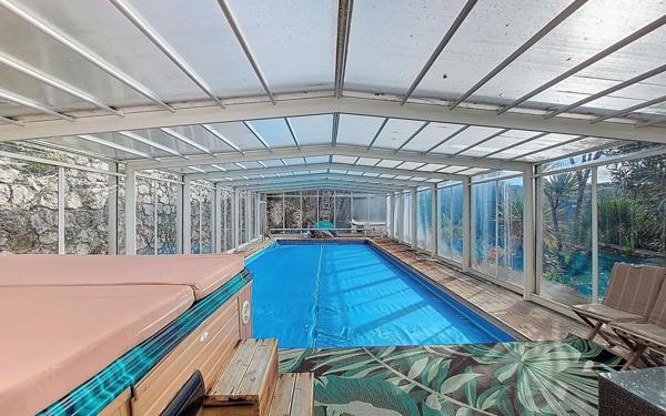 Maison à vendre    6 pièces • 206,54 m2 Levens