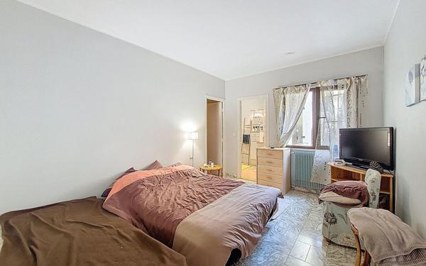 Maison à vendre    6 pièces • 206,54 m2 Levens