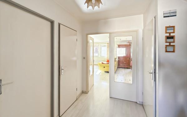 Appartement à vendre    4 pièces • 122 m2 Orléans