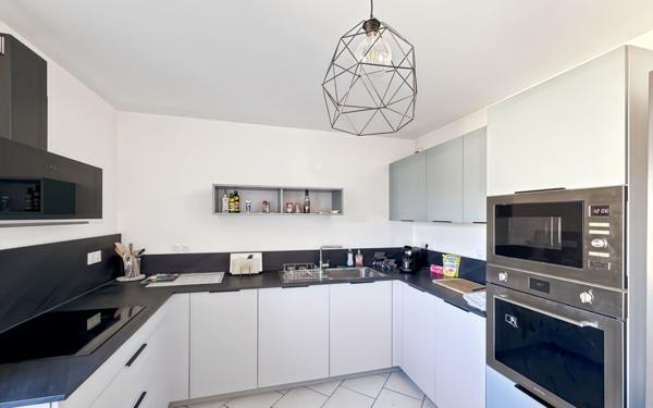 Appartement à vendre    4 pièces • 122 m2 Orléans