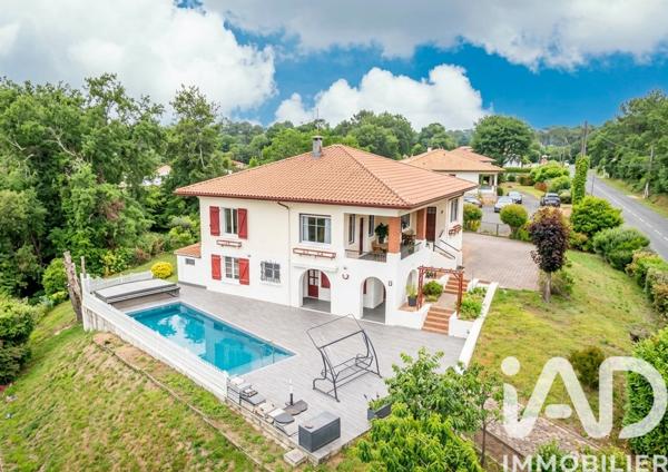 Maison à vendre 7 pièces 268 m² Soustons