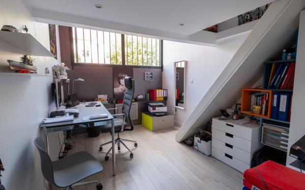 Appartement à vendre    6 pièces • 323 m2 Toulouse