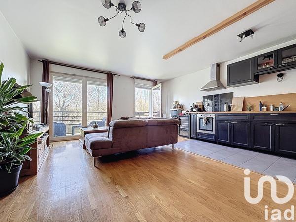 Location appartement 3 pièces 72 m² Sainte-Geneviève-des-Bois