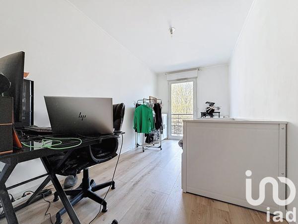 Location appartement 3 pièces 72 m² Sainte-Geneviève-des-Bois