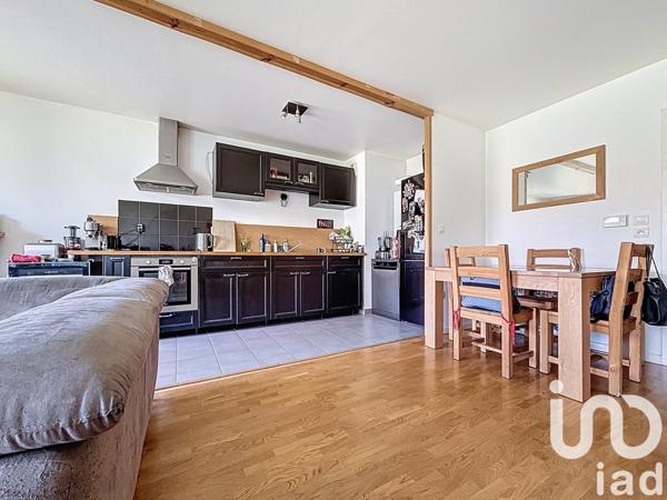 Location appartement 3 pièces 72 m² Sainte-Geneviève-des-Bois