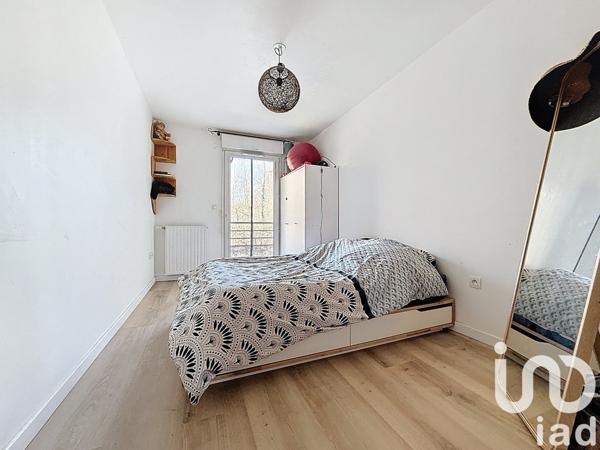 Location appartement 3 pièces 72 m² Sainte-Geneviève-des-Bois