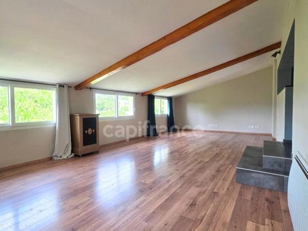 Maison à vendre de 200 m² avec piscine – Piégros-la-Clastre (26)