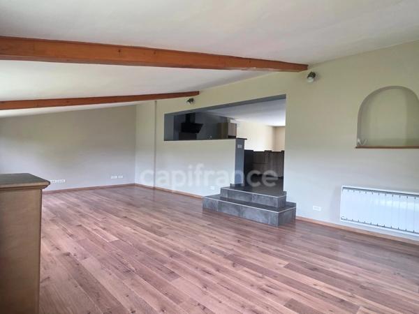 Maison à vendre de 200 m² avec piscine – Piégros-la-Clastre (26)