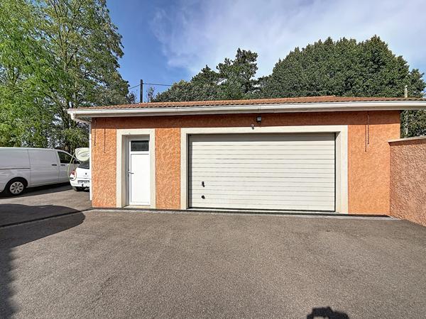 Maison Charnoz- Sur- Ain 6 pièce(s) 190 m2, quatre chambres, piscine, garage, salle de sport , jacuzzi, hammam
