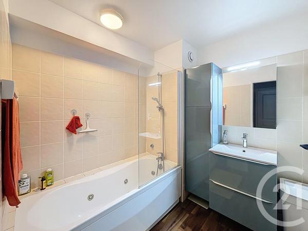 Appartement T3 à vendre  3 pièces - 60,60 m2 ARCACHON - 33