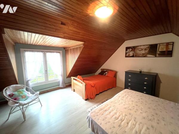 IDEAL INVESTISSEURS - Une maison d'habitation avec un gite - FOUESNANT