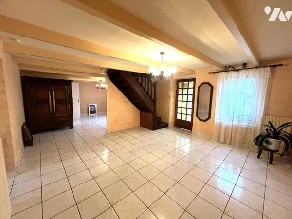 IDEAL INVESTISSEURS - Une maison d'habitation avec un gite - FOUESNANT
