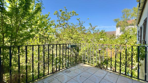 PAVILLON 6 PIÈCES 110 M² À VIRY-CHÂTILLON, JARDIN ET DOUBLE GARAGE