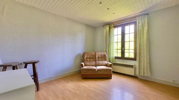 PAVILLON 6 PIÈCES 110 M² À VIRY-CHÂTILLON, JARDIN ET DOUBLE GARAGE