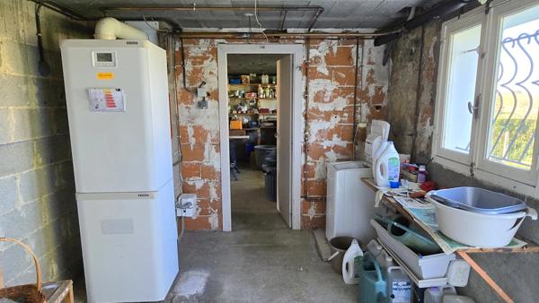 MAISON 6P + GARAGE + JARDIN - CENTRE-BOURG - PROCHE COMMODITES