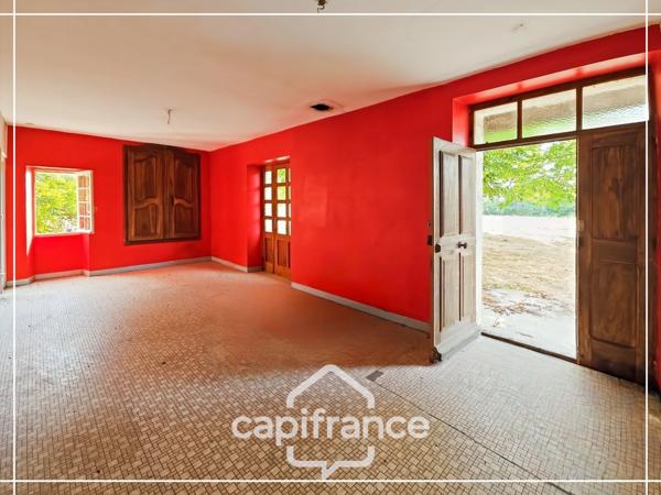 Maison en pierre, plain-pied, 2 chambres, au calme avec jardin à MONJOI (82400)